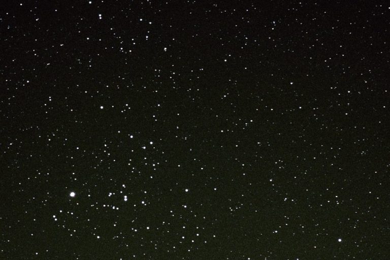 Óránként akár 150 hullócsillagot is lehet látni a Geminidák meteorraj érkezésével szombat éjszaka