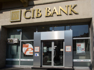 58 millió forint díjat köteles visszafizetni a CIB Bank ügyfeleinek
