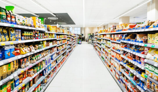 Ellenőrzéseket tartanak az élelmiszer-kiskereskedelmi láncoknál