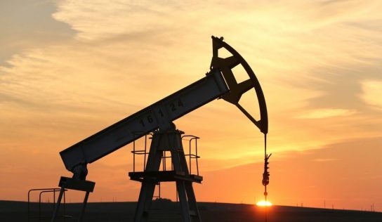 Szaúd-Arábia kész növelni kőolaj-kitermelését