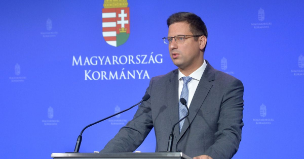 Gulyás Gergely bejelentette: A rezsicsökkentés továbbra is fennmarad