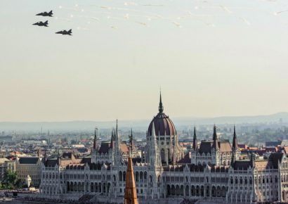 Légtérberepülést tart hétfőn a Magyar Honvédség