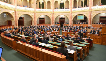 A kormány benyújtotta a jövő évi adótörvényeket az Országgyűlésnek