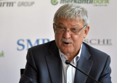 Csalók ismét Csányi Sándor nevével élnek vissza