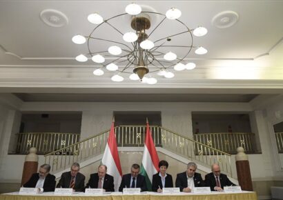 Aláírták a jövő évi minimálbér-megállapodást