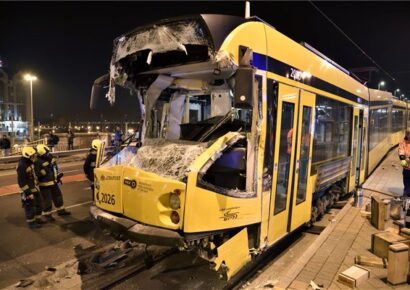 Kiderült: Rosszullét okozhatta a hétfő esti villamosbalesetet Budapesten