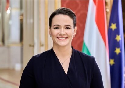 Novák Katalin köztársasági elnök újévi köszöntőt mondott: Az összekapaszkodás ideje jött el