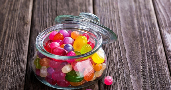 Fulladásveszély miatt ABC márkajelzésű édességeket hívnak vissza