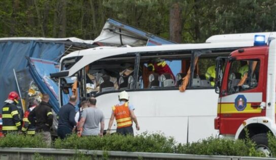 Ismeretlen tettes ellen indult eljárás a szlovákiai halálos buszbalesetben