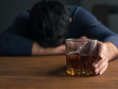 Kezdődik a fiatalokat érintő alkoholkiszolgálási tilalom ellenőrzése