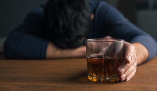 Kezdődik a fiatalokat érintő alkoholkiszolgálási tilalom ellenőrzése