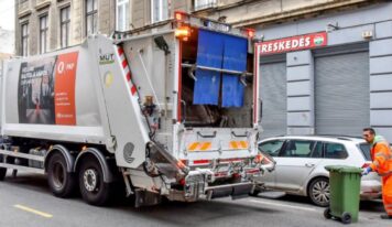 Pünkösdkor is a megszokott rend szerint szállítják el a hulladékot Budapesten