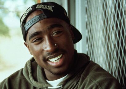 Csillagot kap Tupac Shakur a hollywoodi Hírességek sétányán