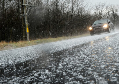 Heves zivatarokra figyelmeztet a meteorológia