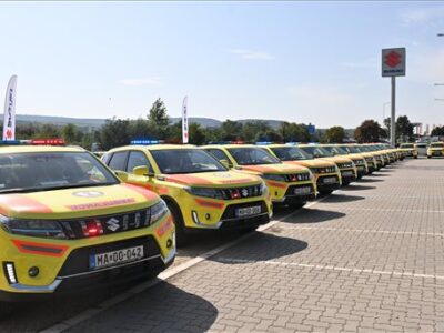 Százhetven új ügyeleti gépjárművet kapott az Országos Mentőszolgálat