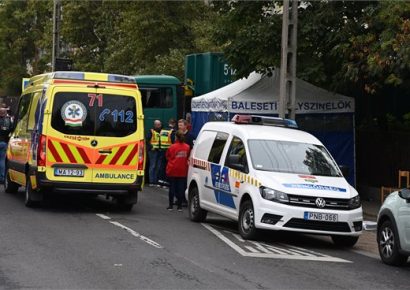 Tragédia! Kőkerítés dőlt a 9 éves kisfiúra Pesterzsébeten – Fotók!