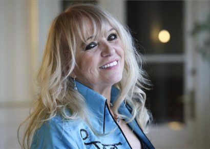 Személyes bélyeg jelent meg Csepregi Éva előadóművész tiszteletére