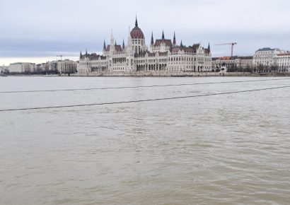 Zajlik az apadás, a következő napokban az árhullámok levonulását befolyásoló csapadék nem várható