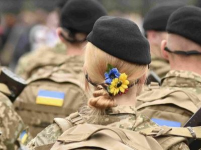 Orosz védelmi minisztérium: Az ukrán hadsereg lőtte le az ukrán hadifoglyokat szállító repülőgépet