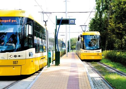 Ingyenessé válhat áprilistól a diákok és a nyugdíjasok közlekedése Kecskeméten