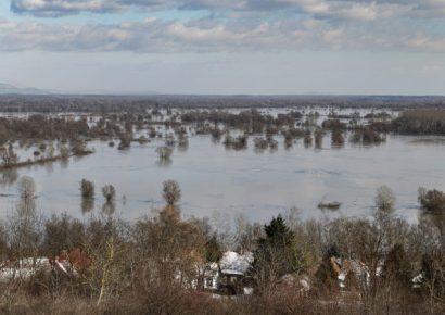 A Tisza áradása miatt lezárják a szegedi rakpartot