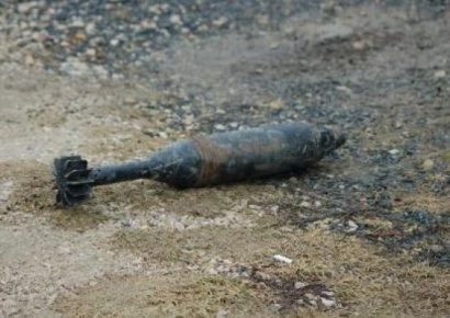 Több mint 250 kilogrammnyi második világháborús aknagránátot találtak Csép mellett, a szántóföldön