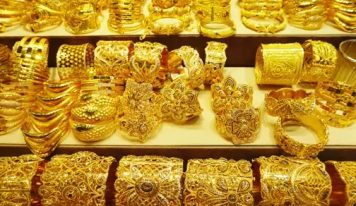 Több millió forintos arany ékszerekre is lehet licitálni a NAV oldalán