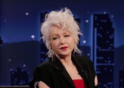 Cindy Lauper jövő februárban Budapesten is fellép búcsúturnéján