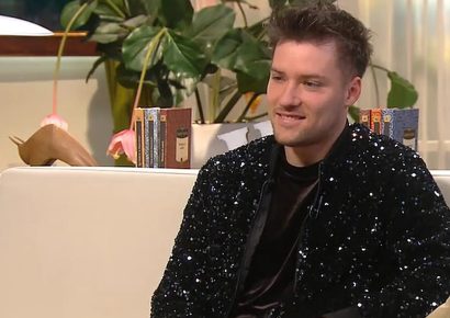 Hazaköltözött szüleihez Valkusz Milán