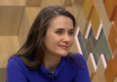 Teljes titokban temették el Tompos Kátyát