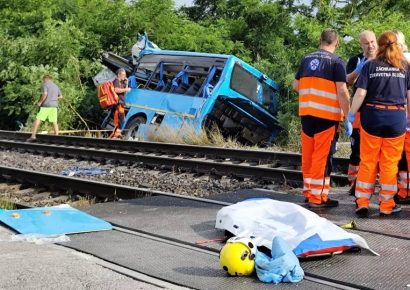 Előzetes vizsgálati eredmények szerint emberi mulasztás okozhatta a szlovákiai vonatbalesetet