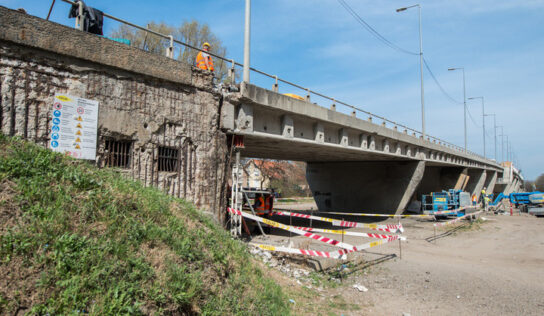 Lezárják a zuglói Fogarasi úti felüljárót augusztus 30-án aszfaltozás miatt