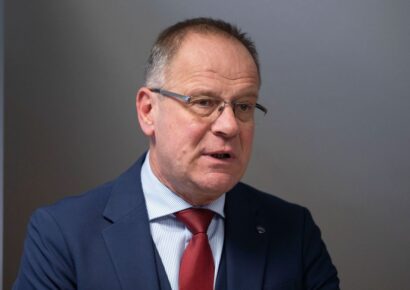 Veszprém díszpolgára lett Navracsics Tibor