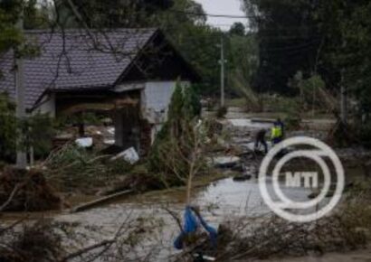 Már több halálos áldozat van az árvíznek Csehországban