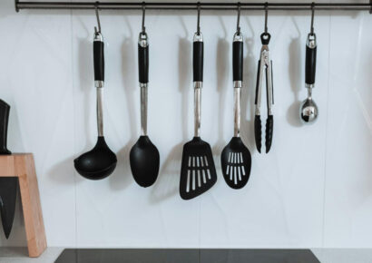 Lyukacsos szedőlapátot hívott vissza a forgalmazó