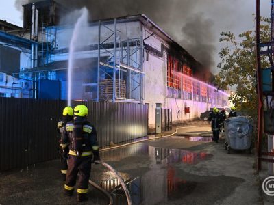 Öten sérültek meg a Soroksári úti csarnoktűzben