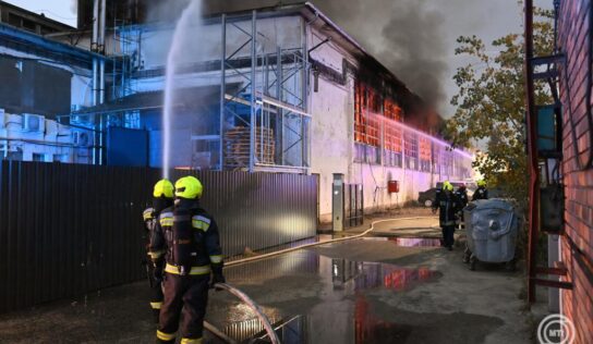 Öten sérültek meg a Soroksári úti csarnoktűzben
