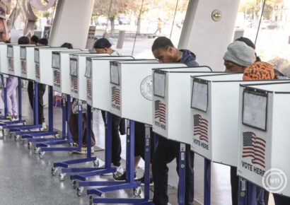 Amerikai elnökválasztás: A keleti parton megkezdődött a szavazás