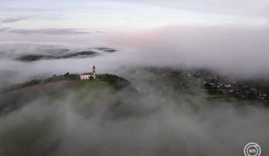Egyre több helyen marad meg napközben is a köd