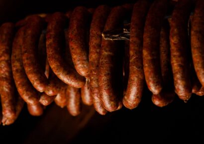 Szalmonella jelenléte miatt kolbászt hívott vissza a forgalomból a Kifli.hu