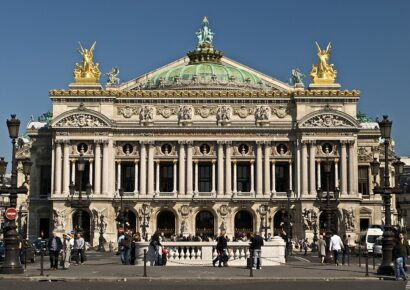 Kétéves felújításra bezárnak a párizsi Opera előadóhelyei