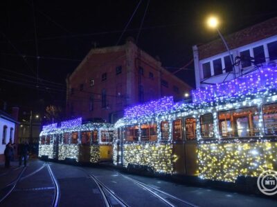 Elindult a BKV ünnepi fényflottája