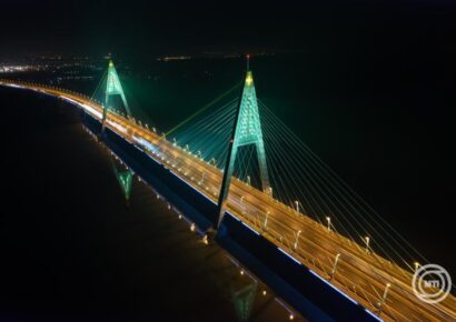 Idén is karácsonyi díszkivilágítást kap a Megyeri híd