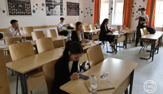 Január 18-án tartják a középfokú írásbeli felvételi vizsgákat