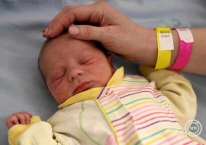 Újévi baba: Miskolcon és Nyíregyházán születtek az újév első babái