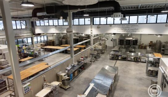 Soha nem látott mértékben támogatja a kormány a kis- és középvállalkozókat idén