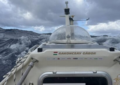 Rakonczay Gábor 1300 kilométerre a céltól az óceán-átkenuzáson