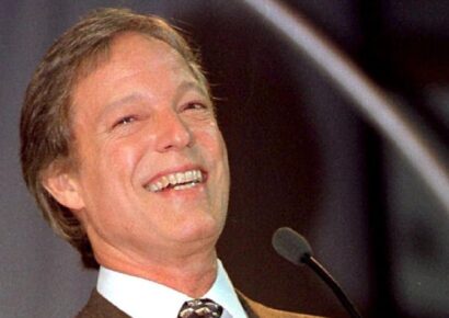 Elhunyt Richard Chamberlain, a Tövismadarak sztárja