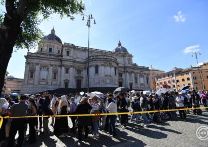 Rendkívüli biztonsági zóna lesz a Santa Maria Maggiore-bazilika Ferenc pápa sírja miatt