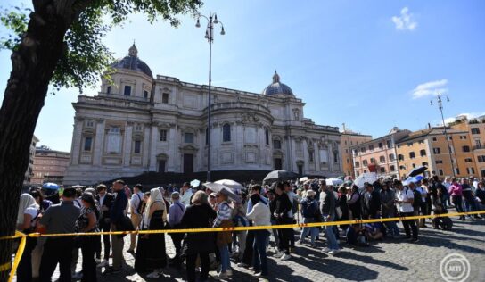 Rendkívüli biztonsági zóna lesz a Santa Maria Maggiore-bazilika Ferenc pápa sírja miatt